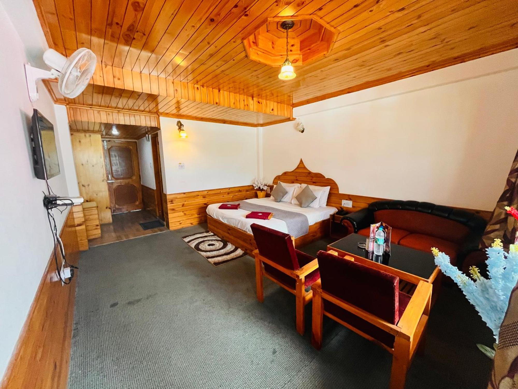 Sita Hotel & Cottage, Manali - A Boutique Wellness Hotel Exterior photo