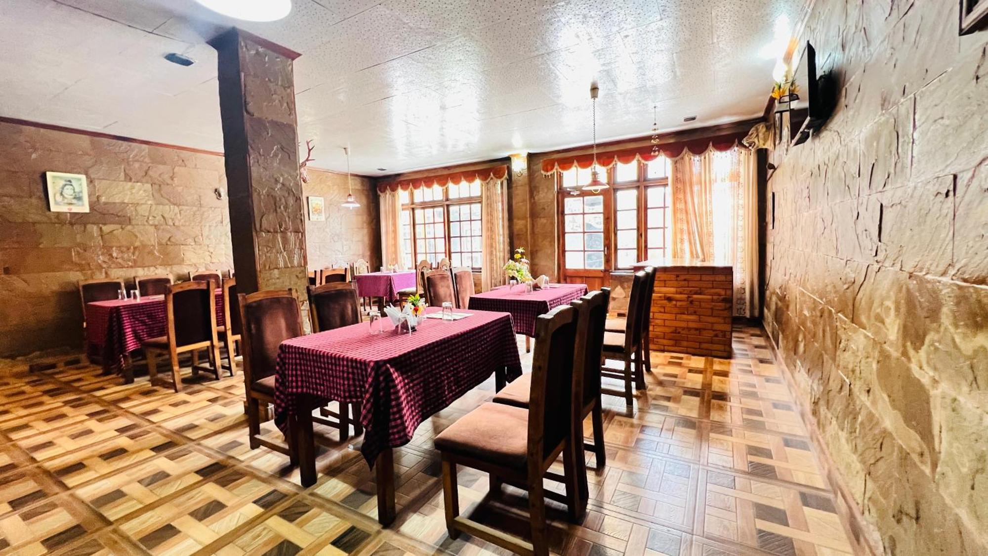 Sita Hotel & Cottage, Manali - A Boutique Wellness Hotel Exterior photo